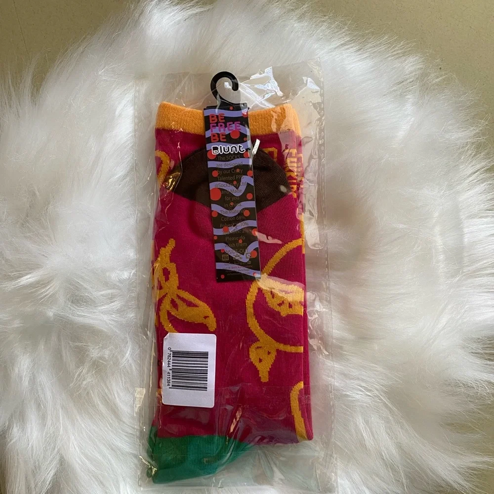 New I’m a delicate f@cking flower novelty gag gift socks unisex